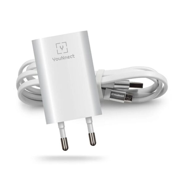 KIT TOMADA + CABO MICRO USB-UR7